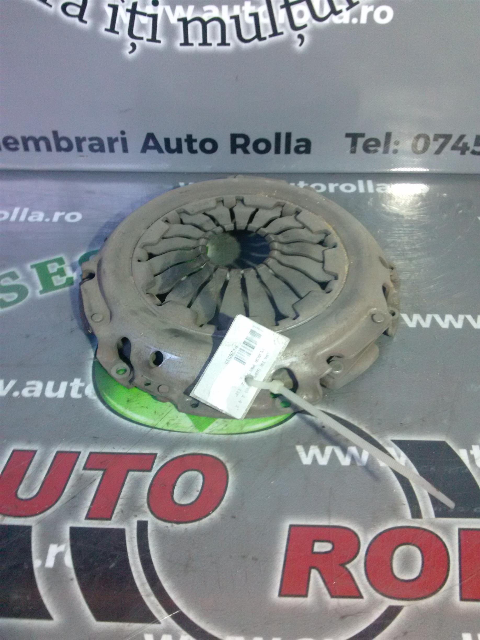 Kit ambreiaj Dacia SuperNova (2000–2003)