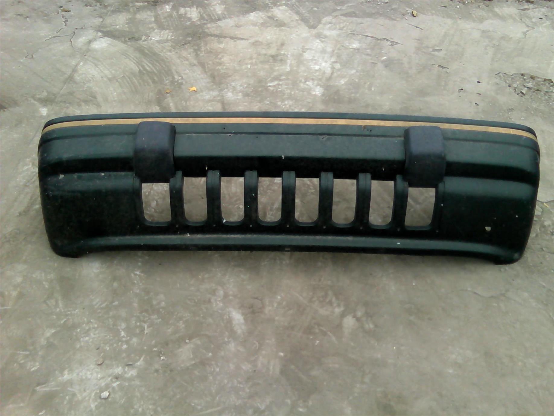 bara fata Jeep Grand Cherokee