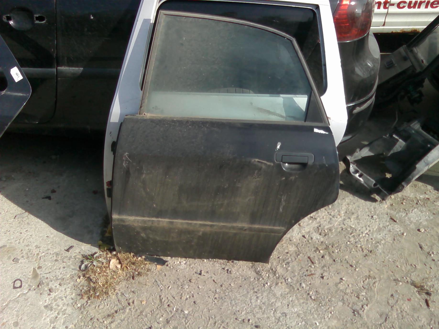 usa stanga spate completa Audi A4, an 2000