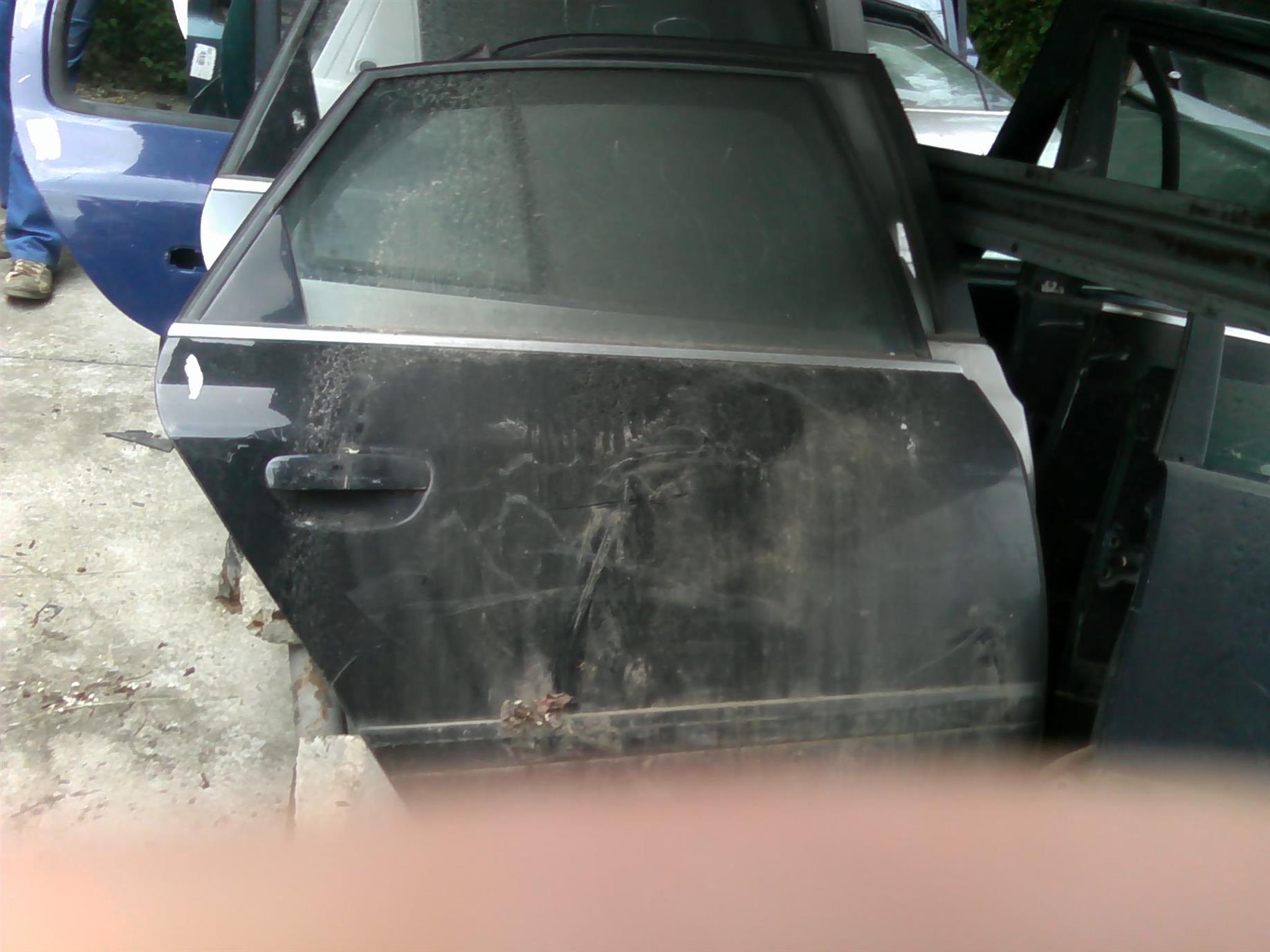usa dreapta spate completa Audi A6 avant, an 2001