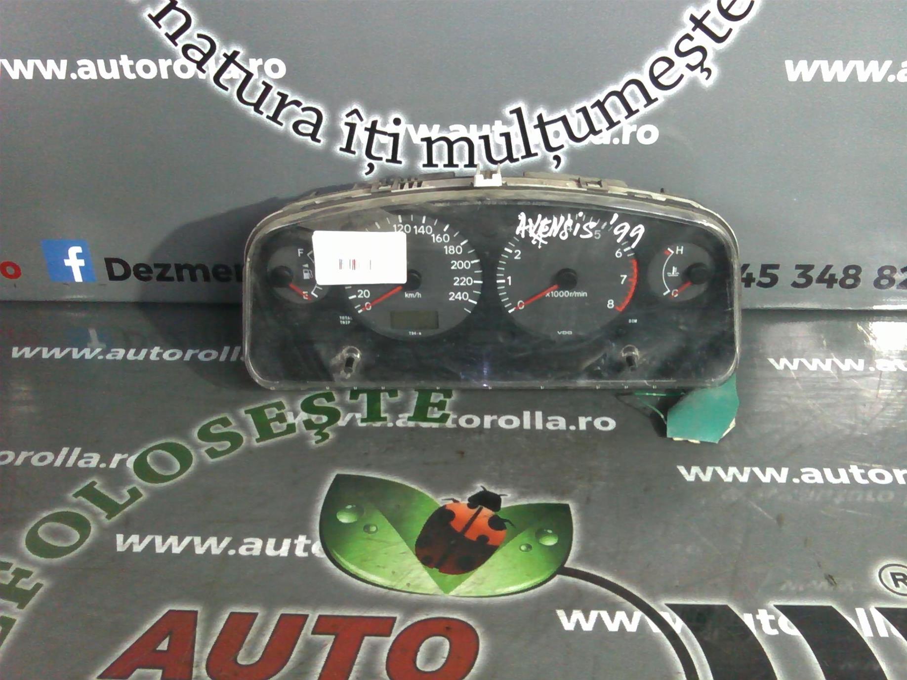 ceas bord Toyota Avensis, an 1999