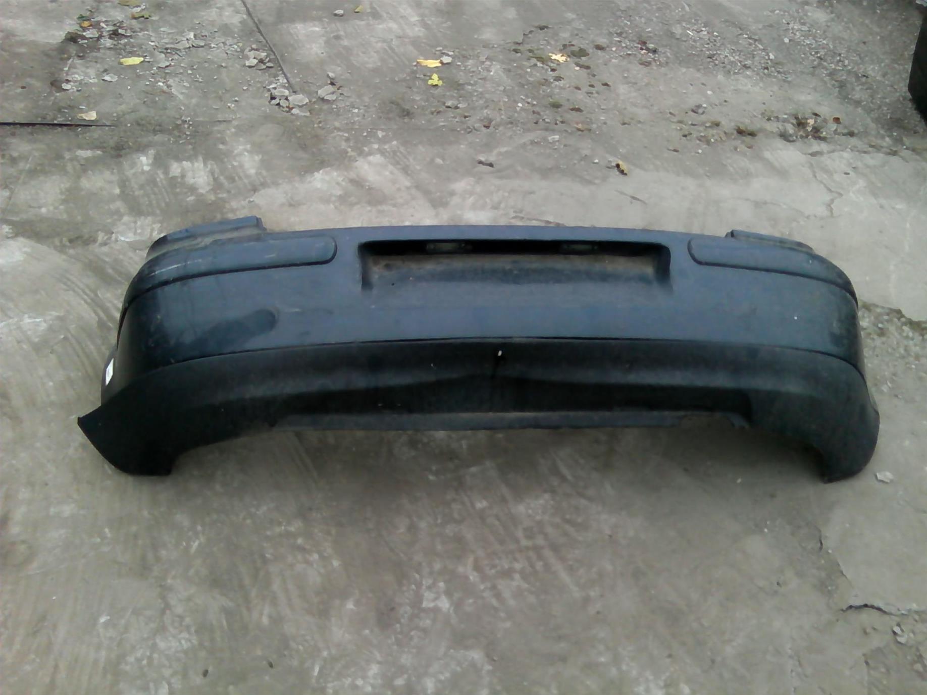 bara spate Volkswagen Golf 4