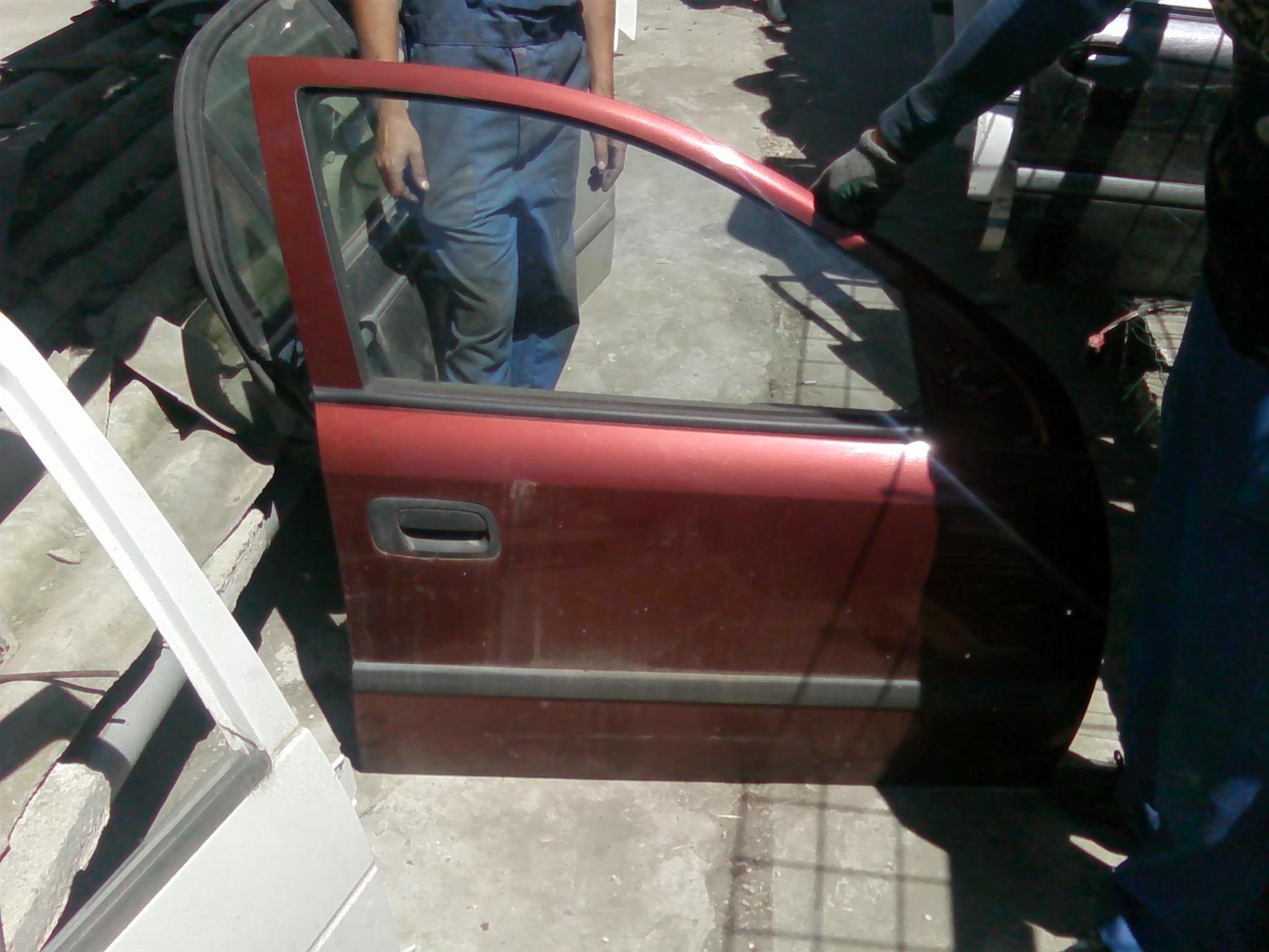 usa dreapta fata completa Opel Astra G