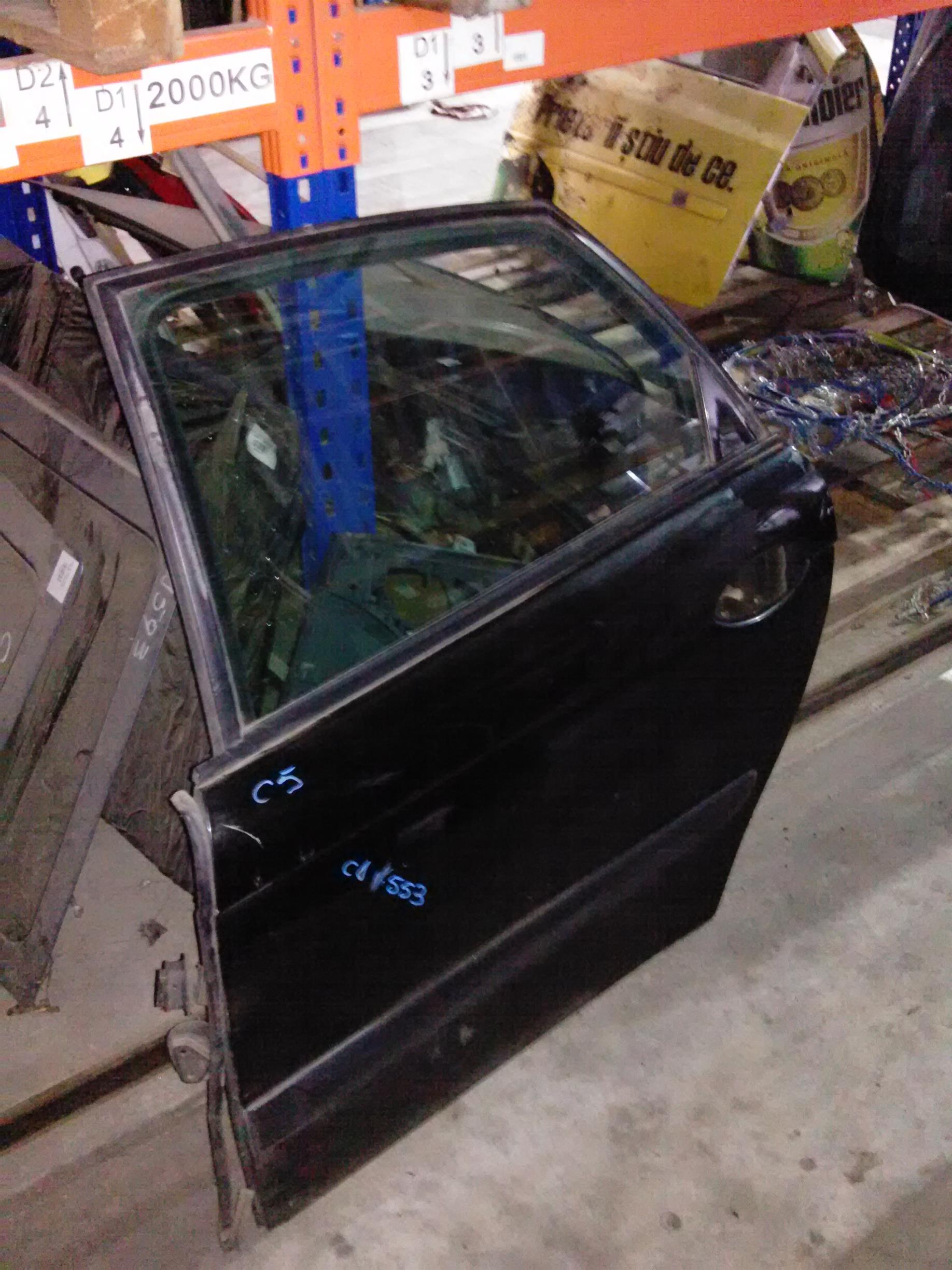 usa stanga spate completa Citroen C5, 2.0HDI, an 2001