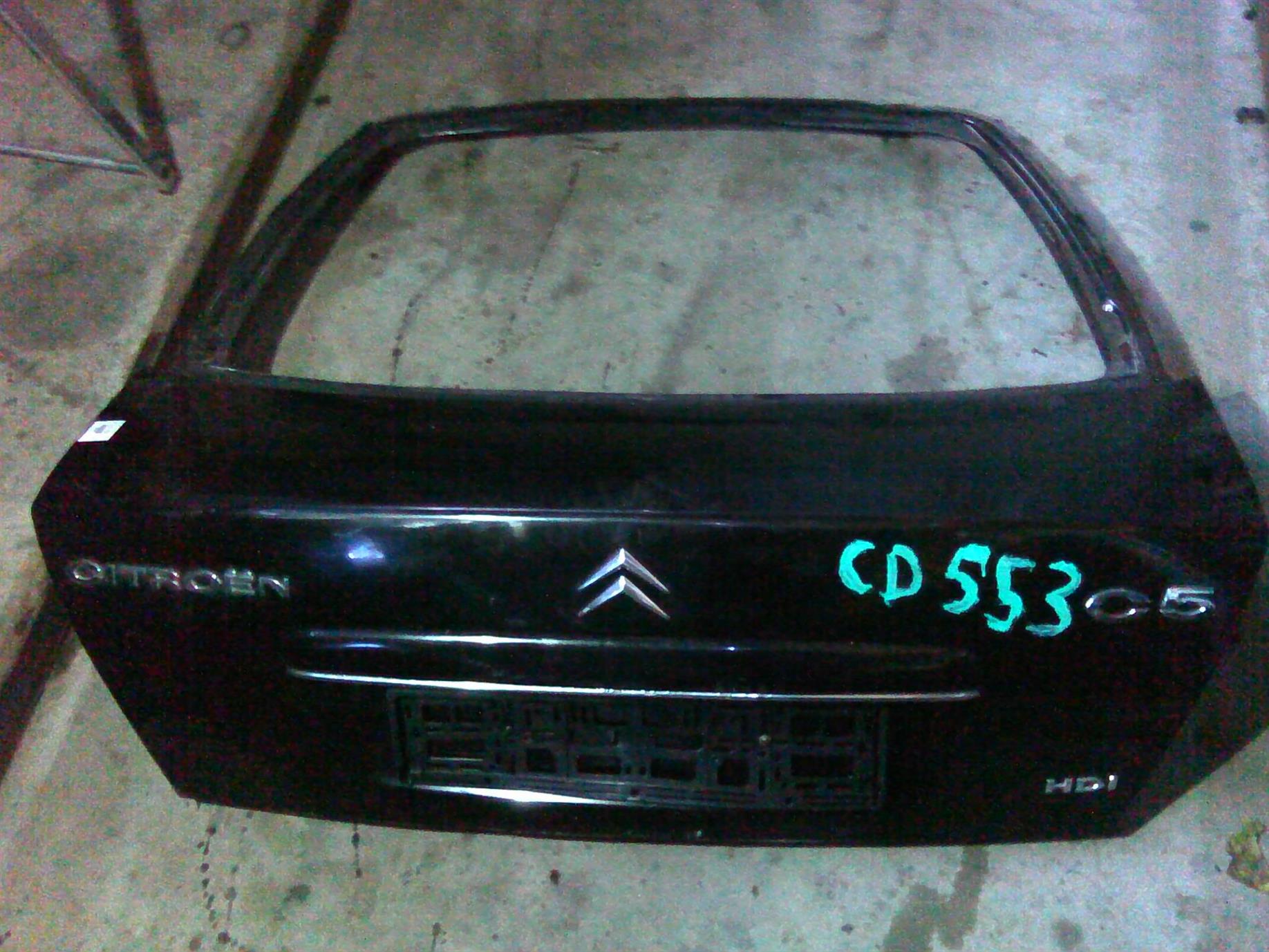haion fara luneta Citroen C5, 2.0HDI, an 2001