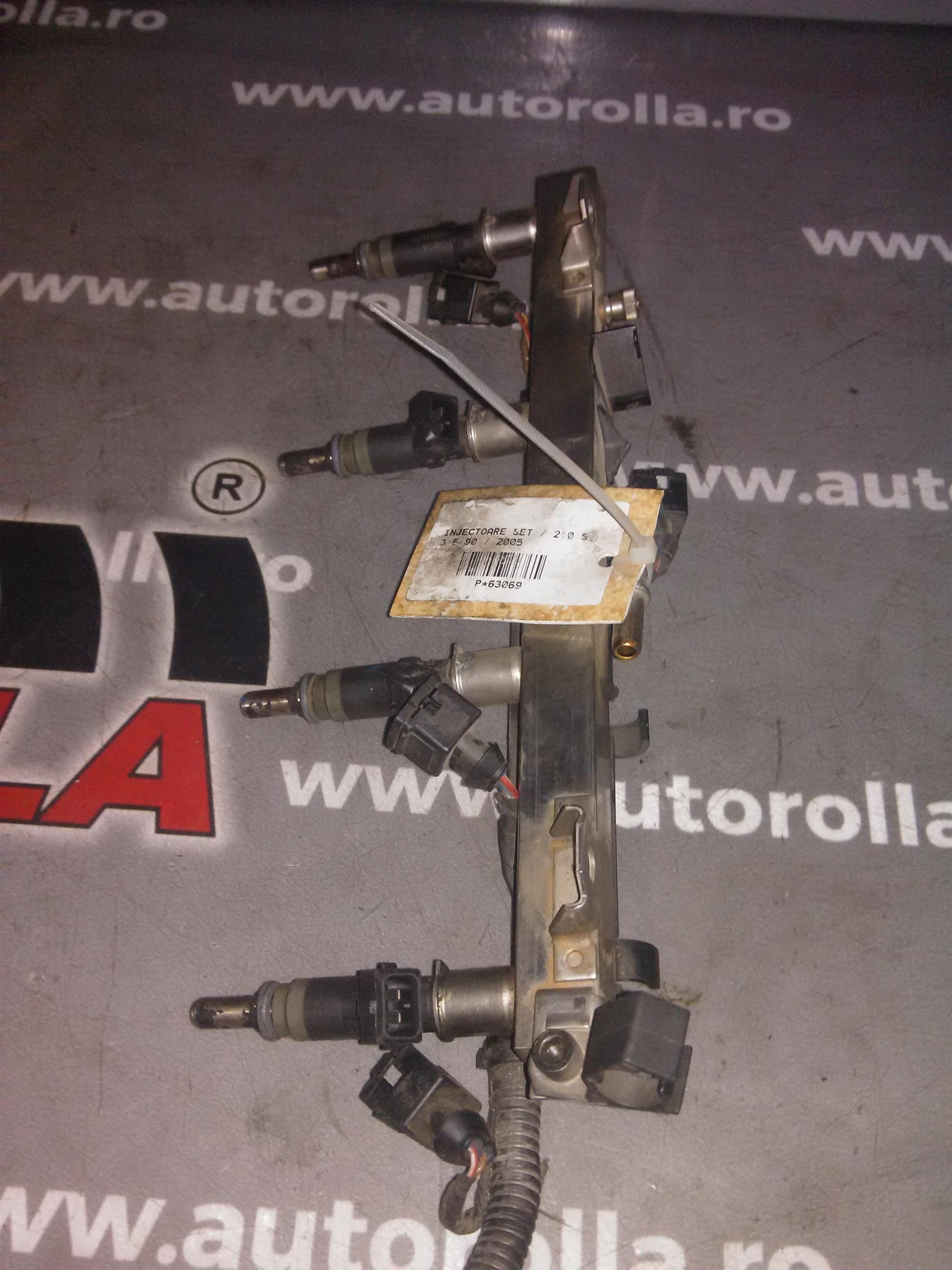 injectoare set BMW E90 2.0S, an 2005