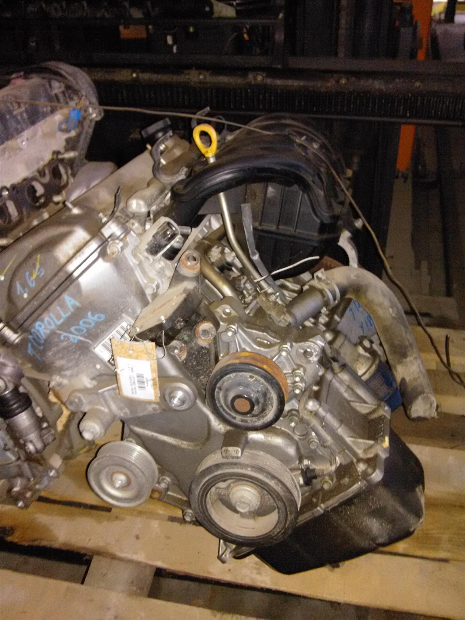 injectoare set Toyota Corolla 1.6S, an 2006