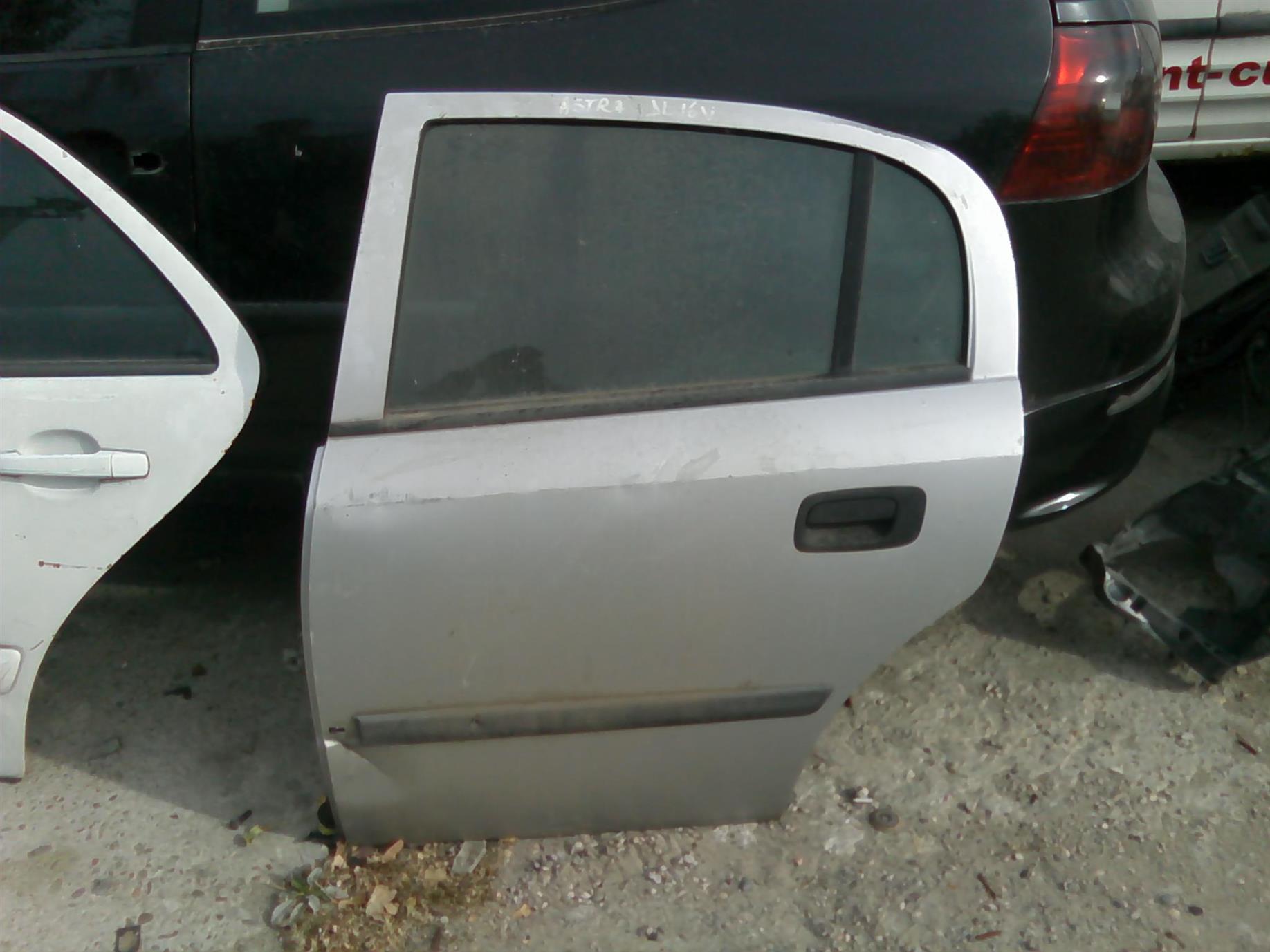 usa stanga spate completa Opel Astra G