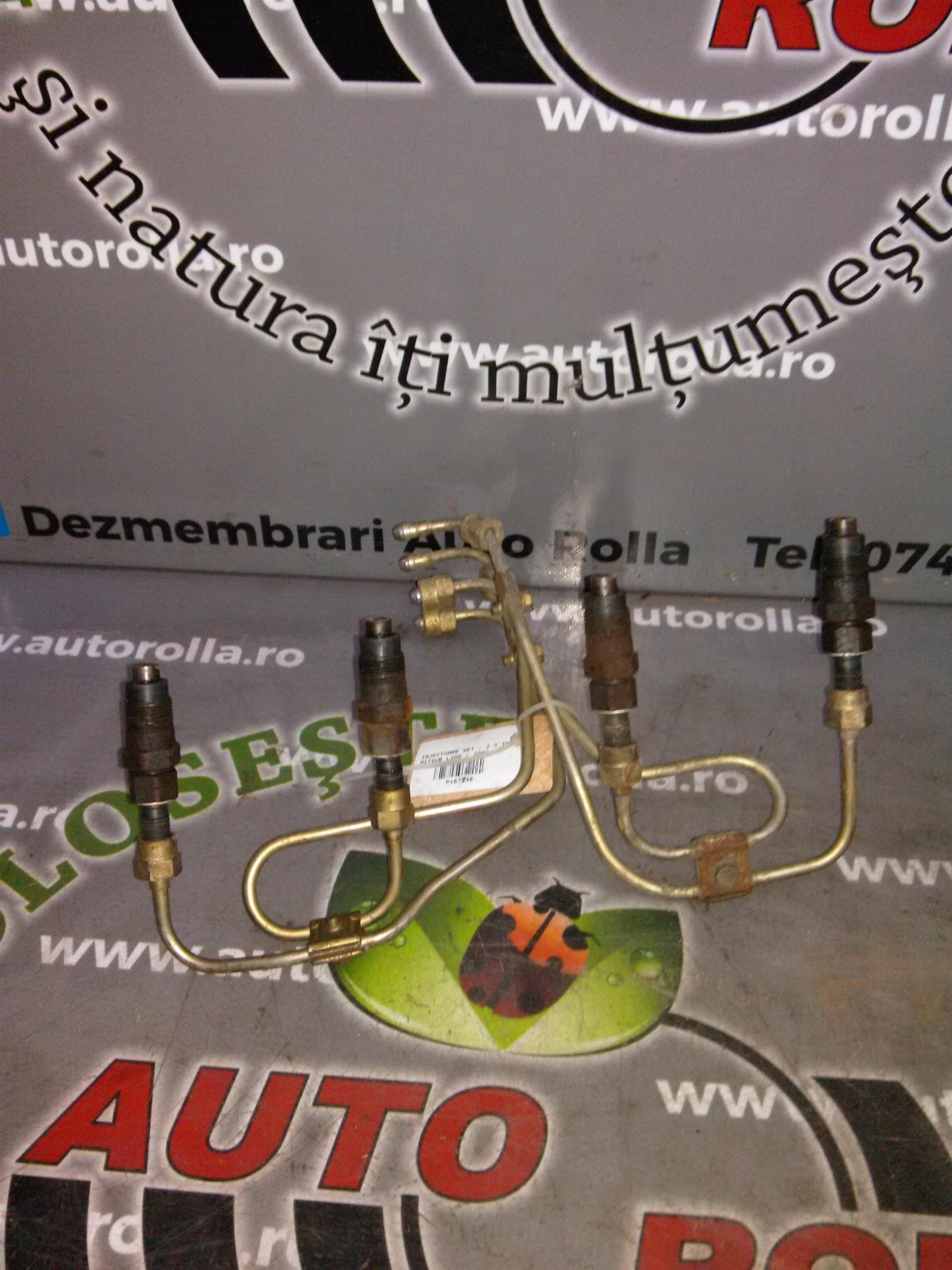 injectoare set Mitsubishi L200, 2.5TD, an 2003