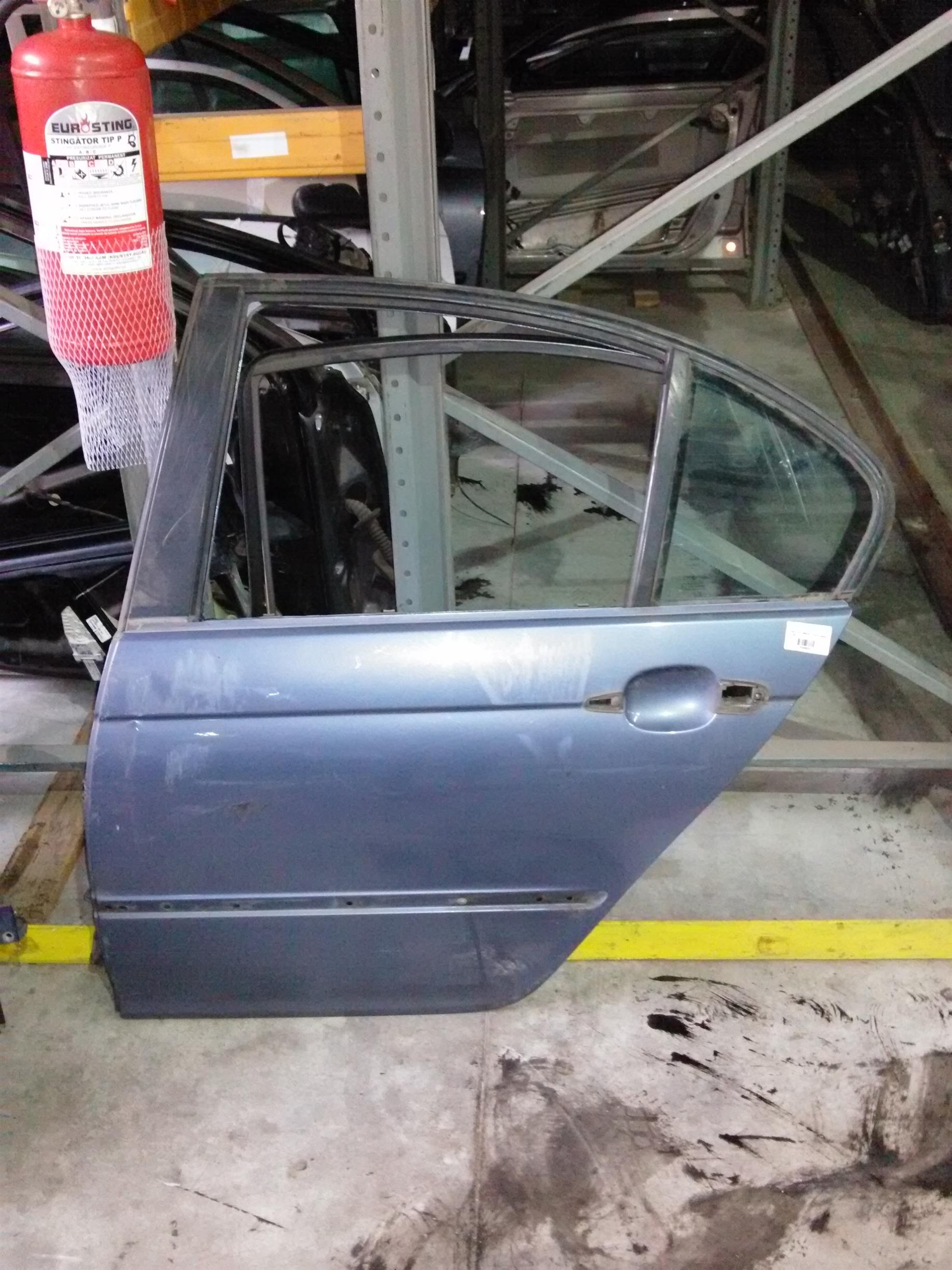 usa stanga spate fara geam BMW E46