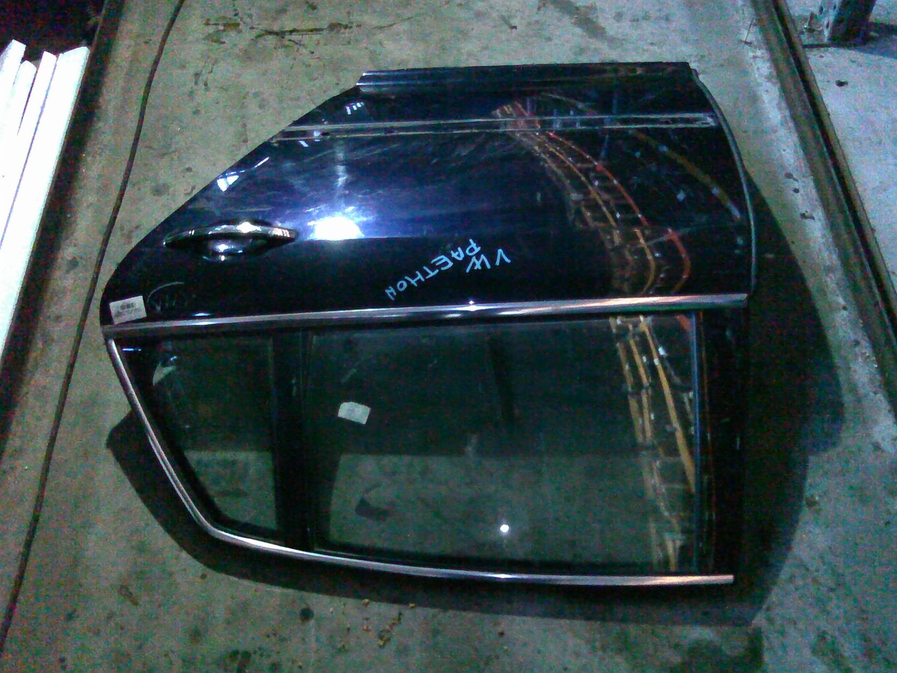 usa stanga spate completa Volkswagen Phaeton, an 2007
