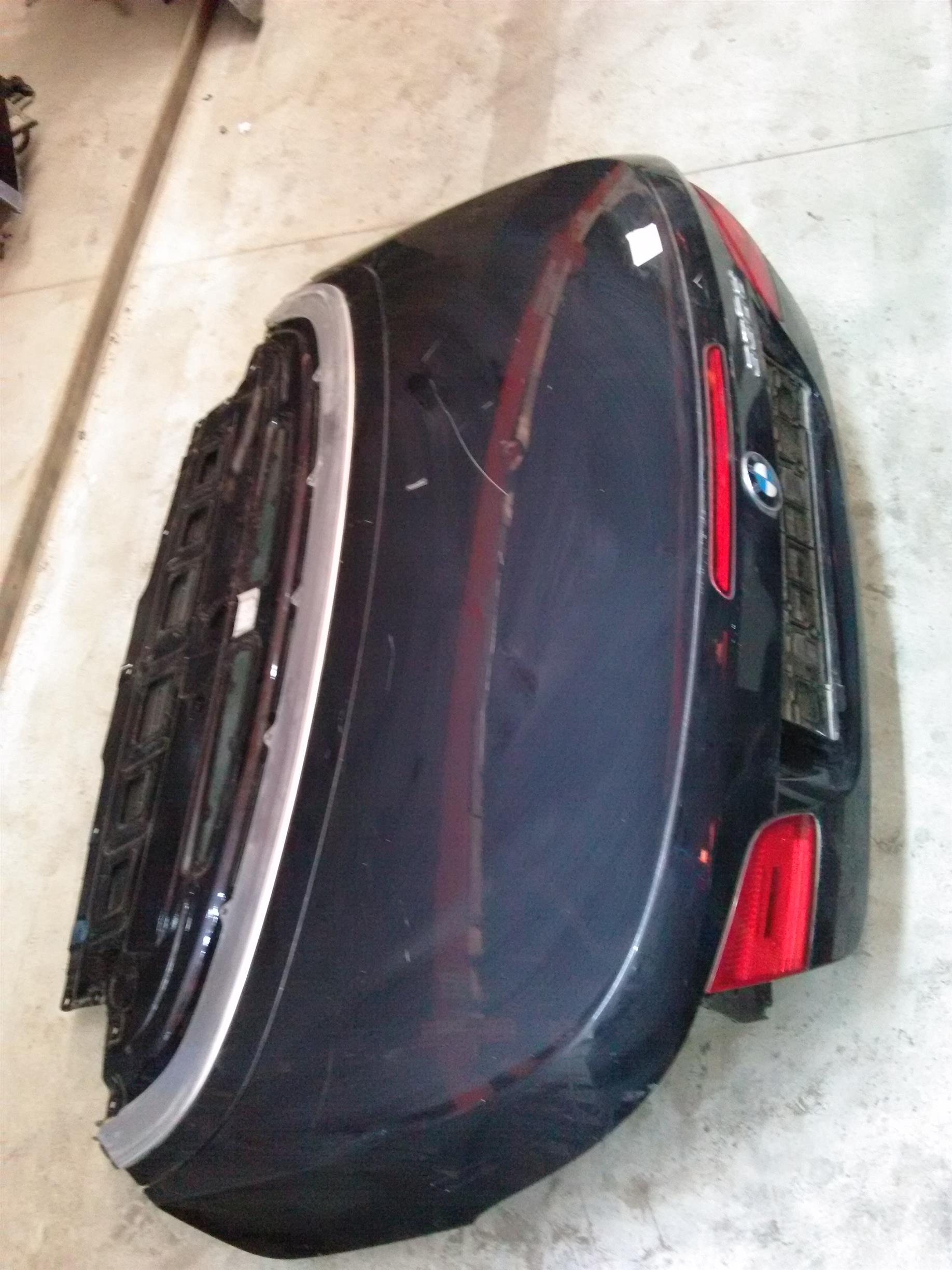 capota spate completa BMW E93, an 2009