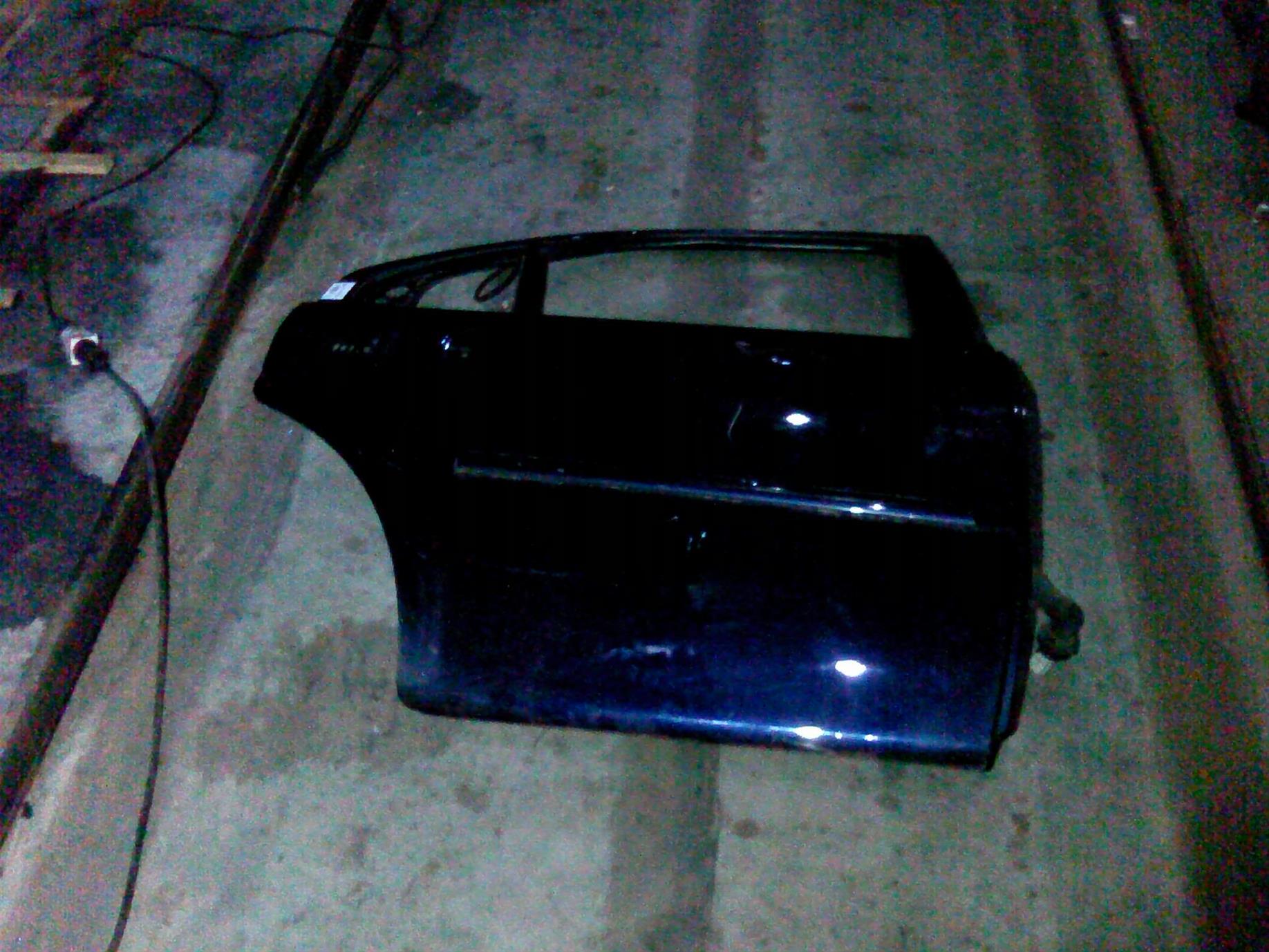 usa dreapta spate si geam si macara electrica Ford Mondeo