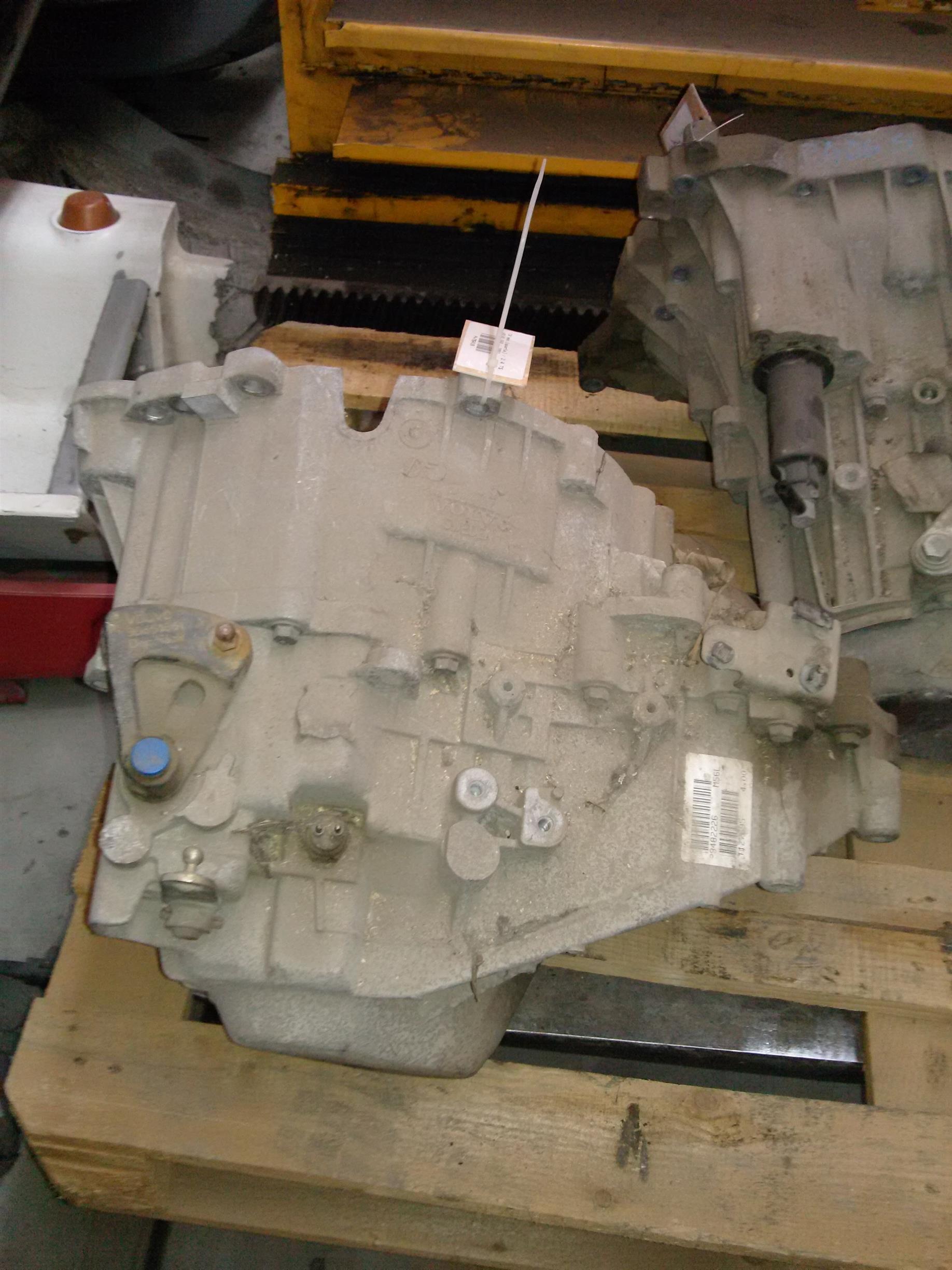 cutie viteze mecanica sparta Volvo S60, 2.4TS, an 2001