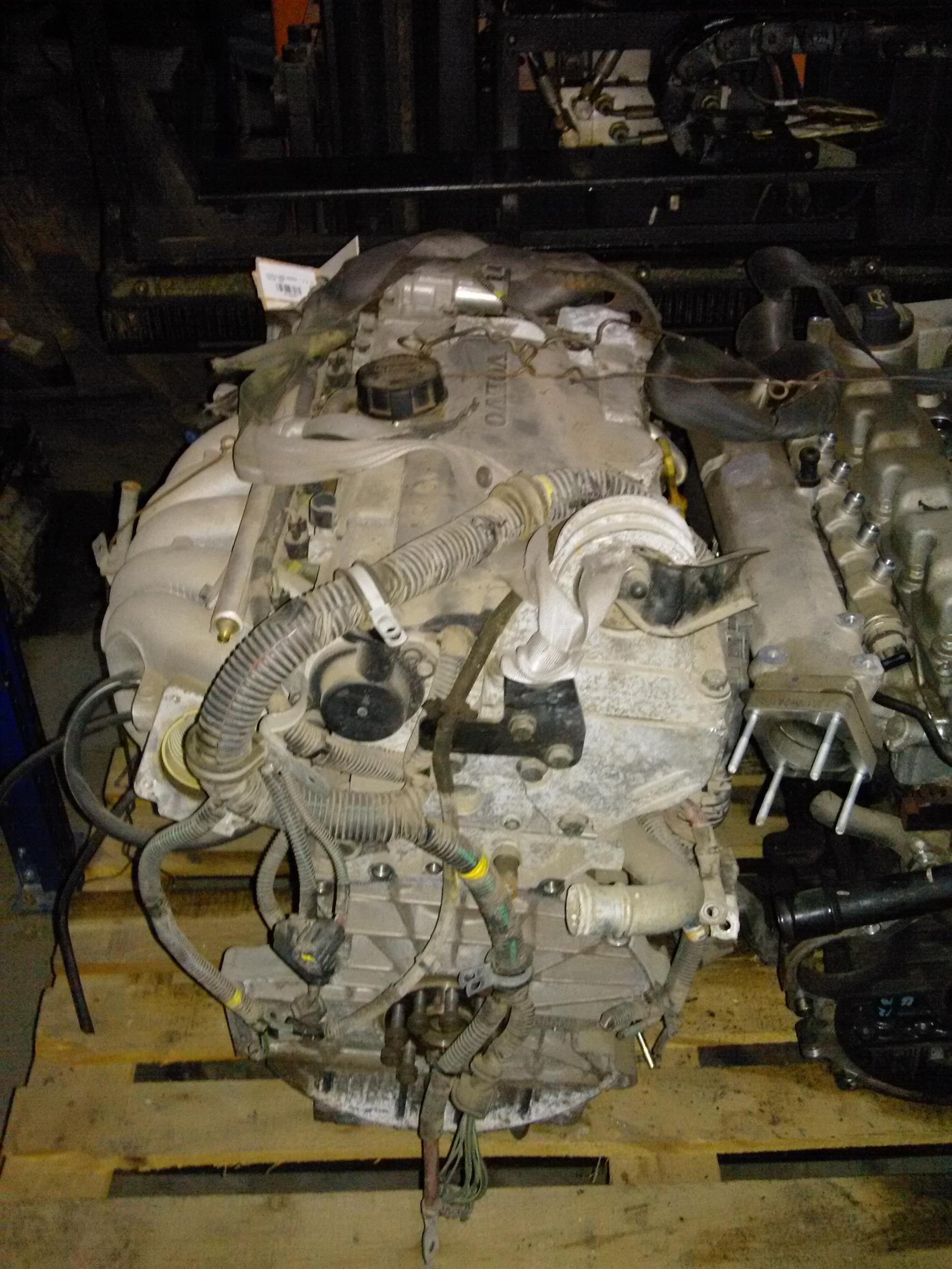 injectoare si rampa Volvo S60, 2.4TS