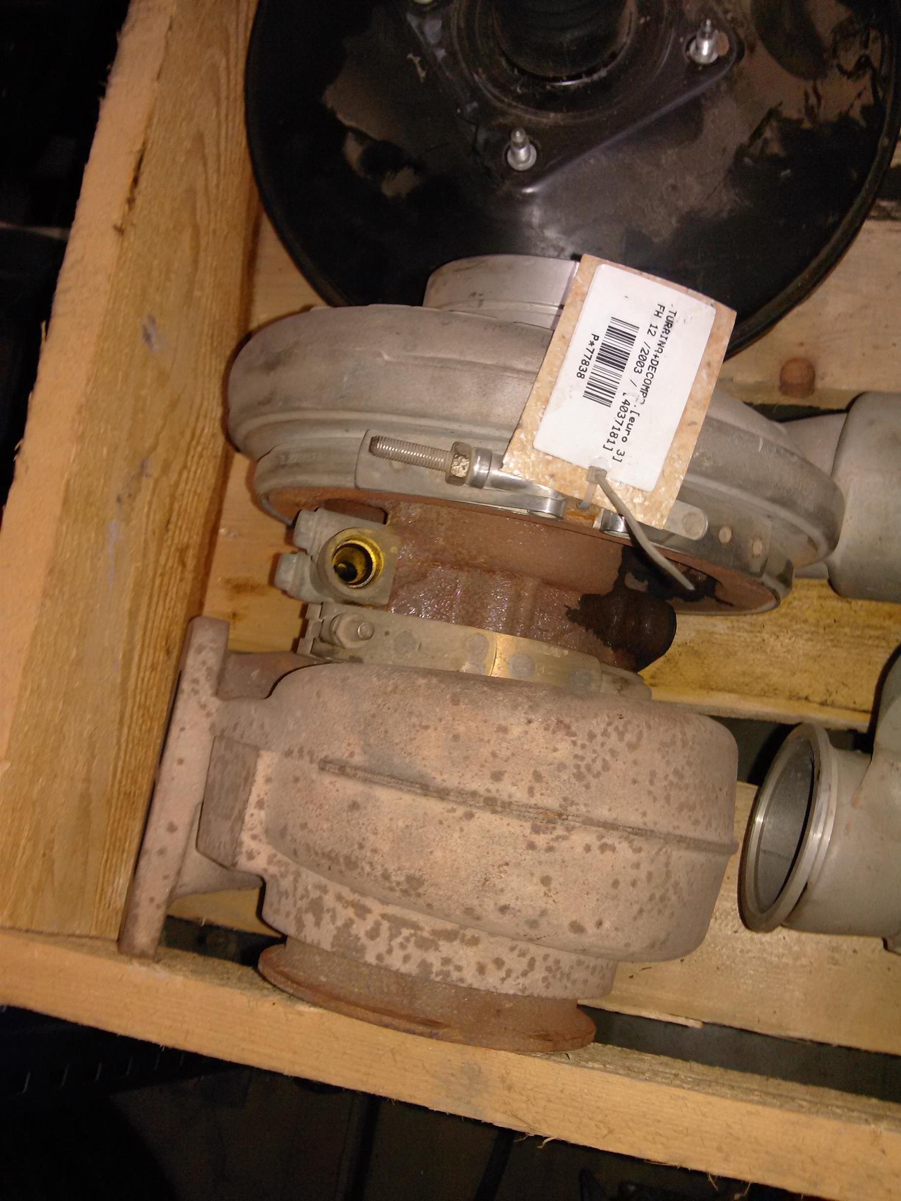 turbina si decompresor Volvo FH12, euro3, an 2003