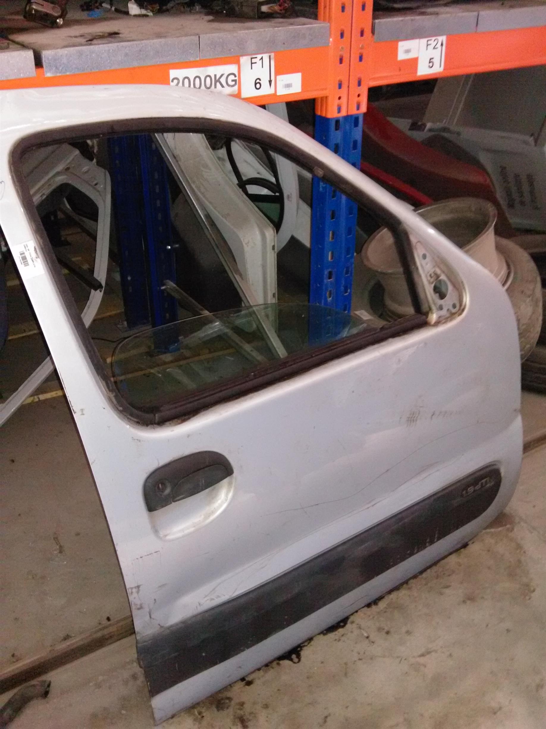 usa dreapta fata completa Renault Kangoo