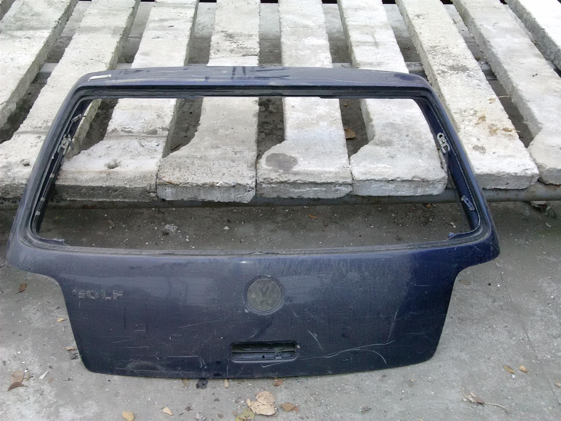 haion fara luneta Volkswagen Golf 4