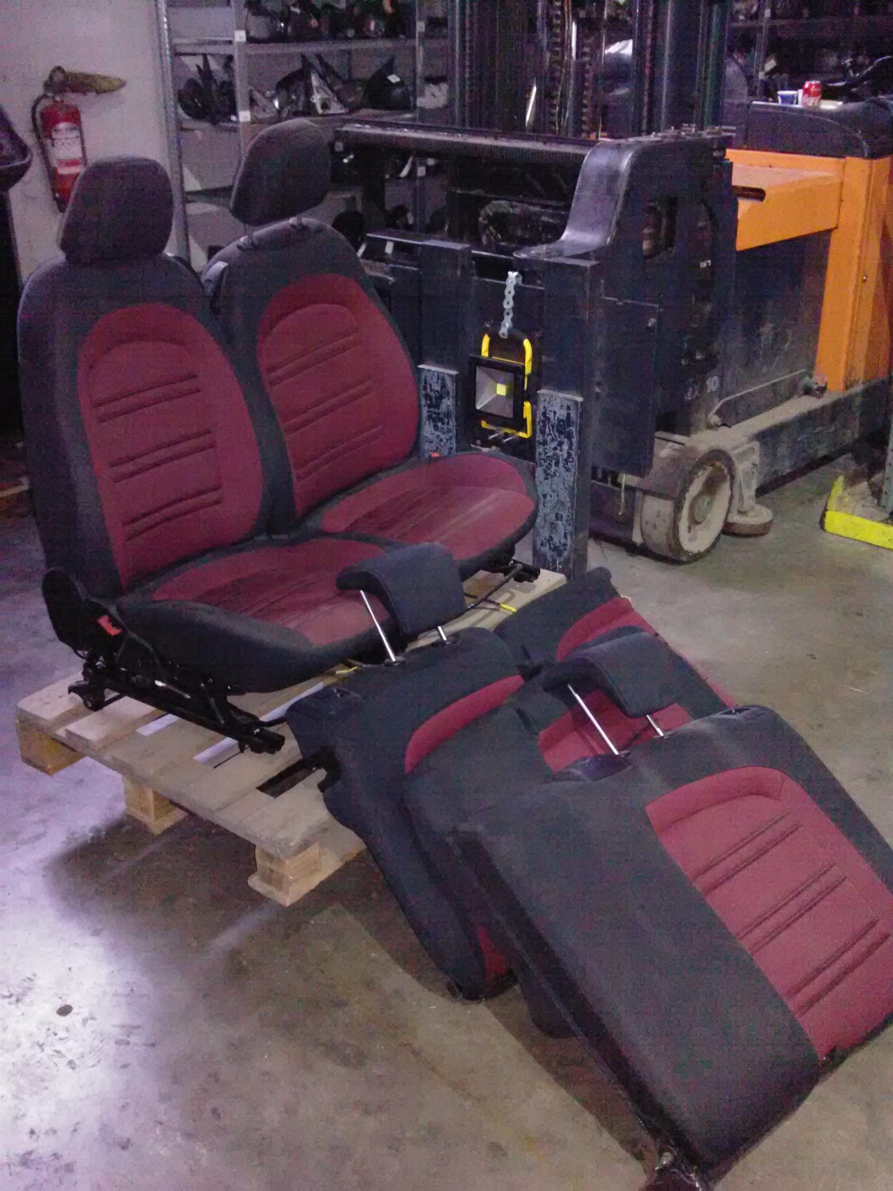 scaune fata si bancheta spate Fiat Punto 3, an 2010