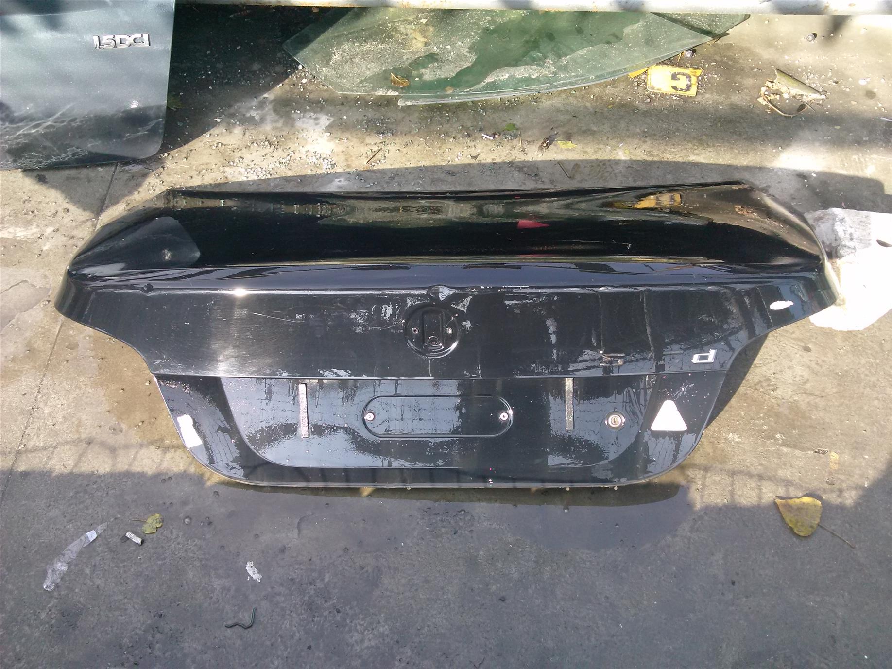 capota spate BMW E60