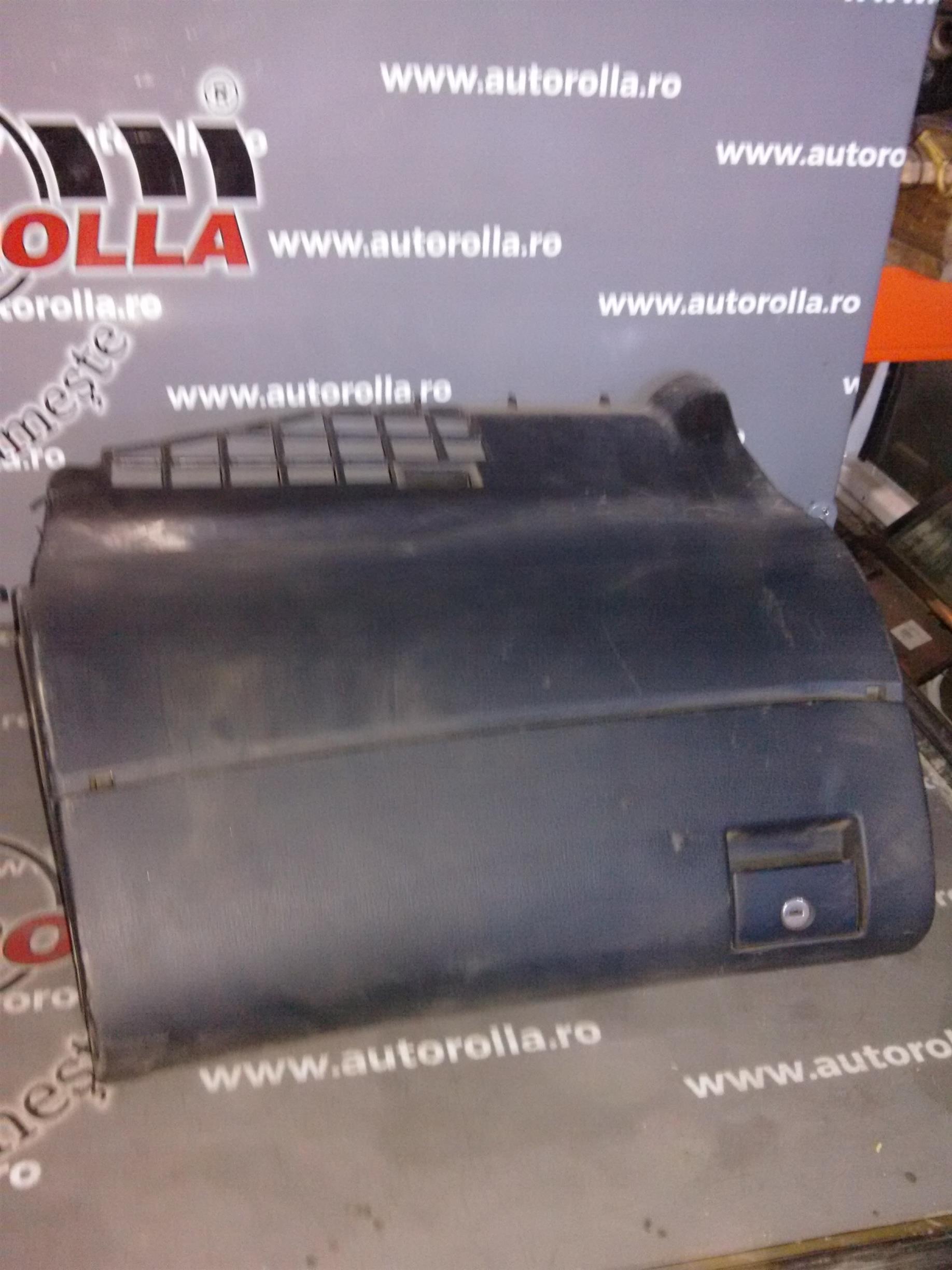 torpedou bord Audi A4, an 2000
