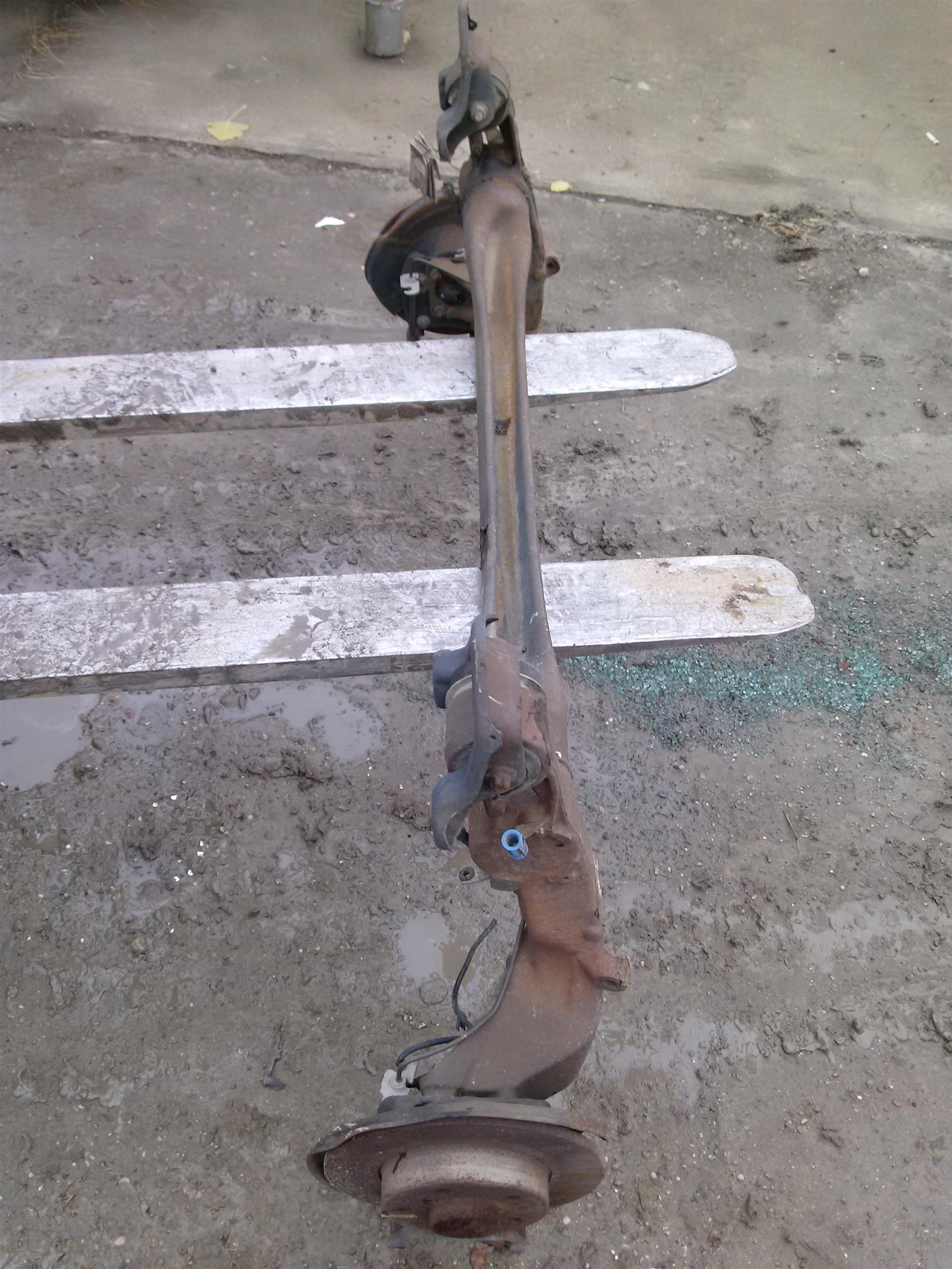 punte spate Opel Astra G