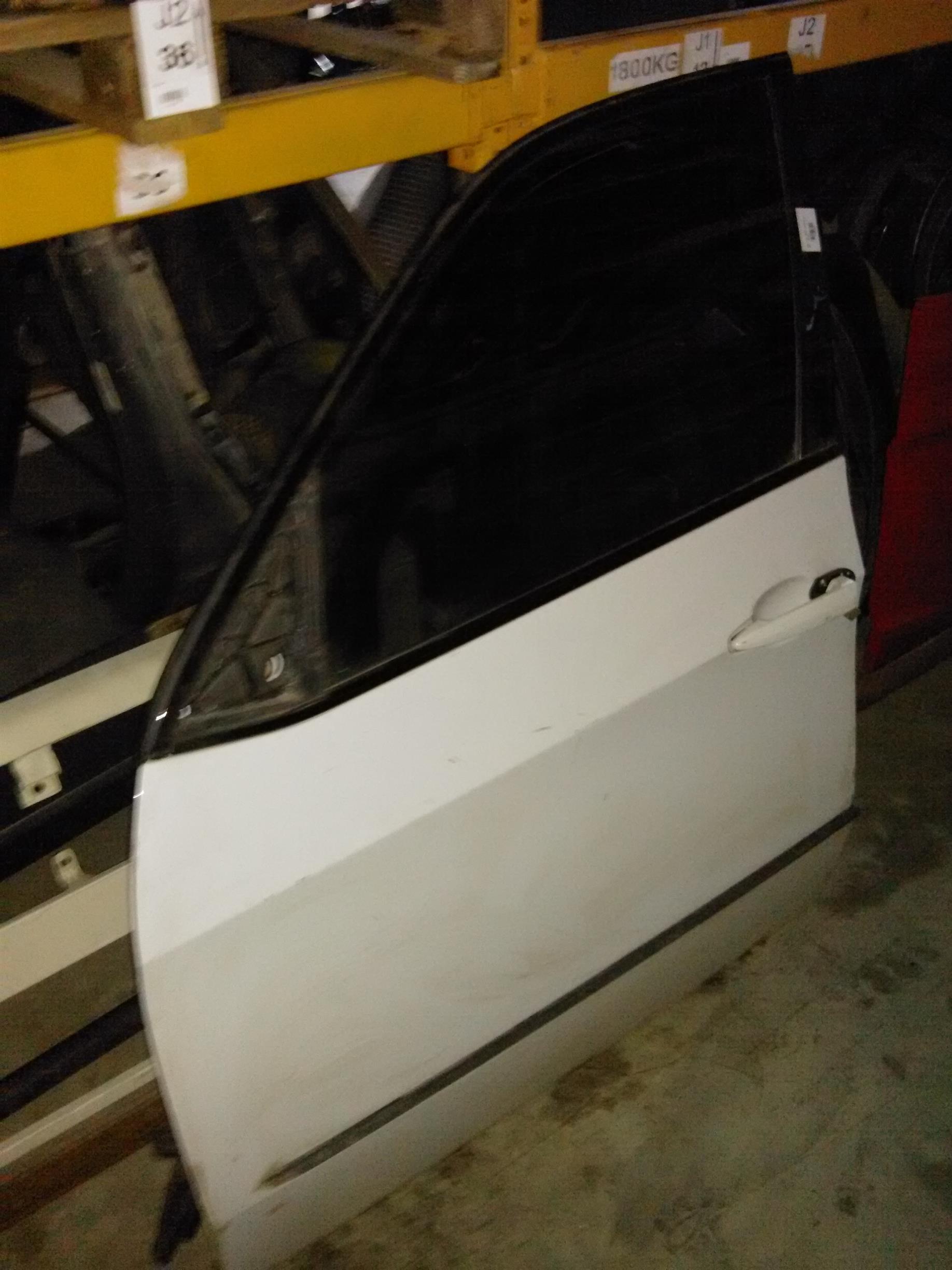 usa stanga fata completa BMW X5 E70, an 2010