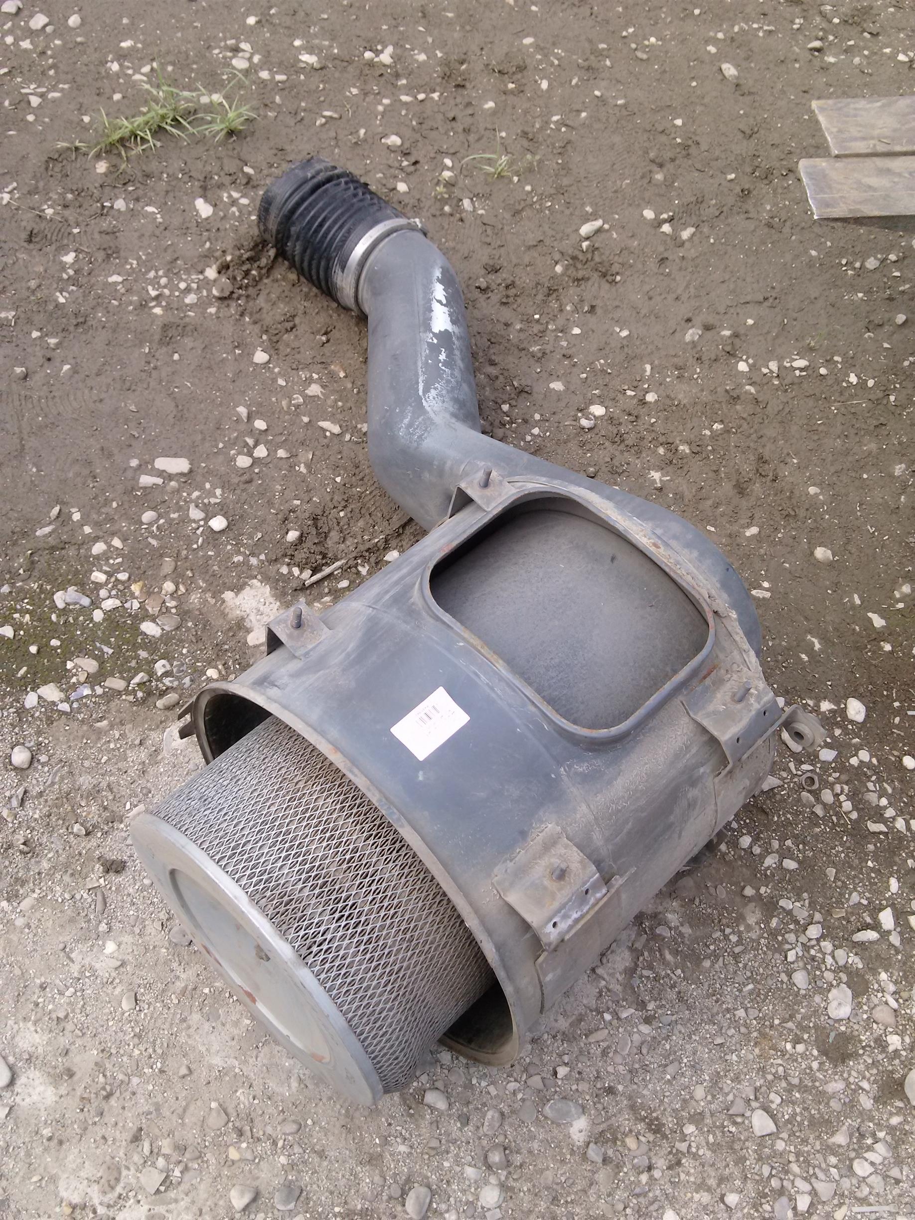carcasa filtru aer Iveco Eurostar Cursor