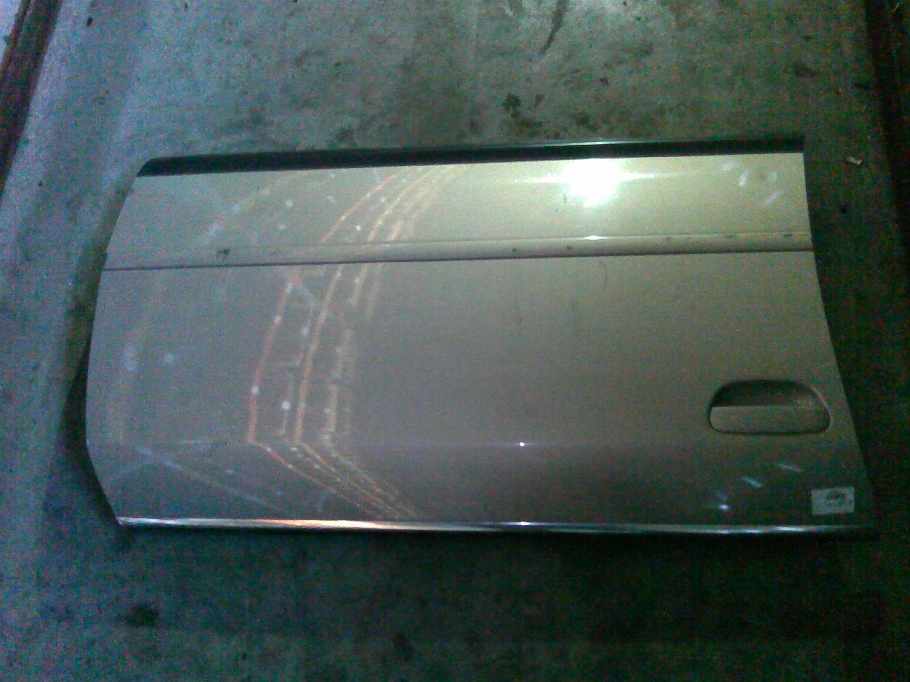 usa dreapta fata goala Audi A6, an 2000