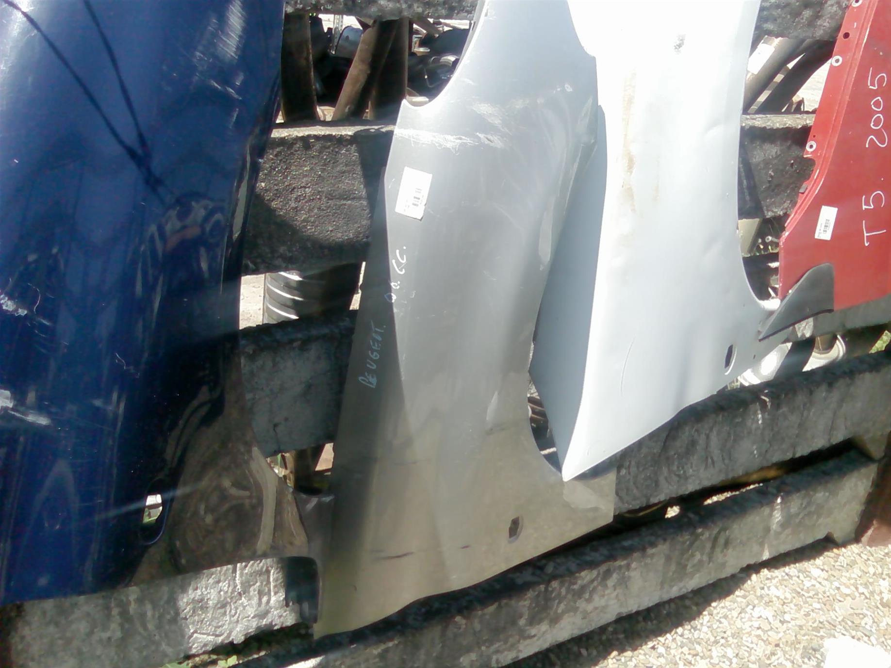 aripa dreapta fata Peugeot 206 CC