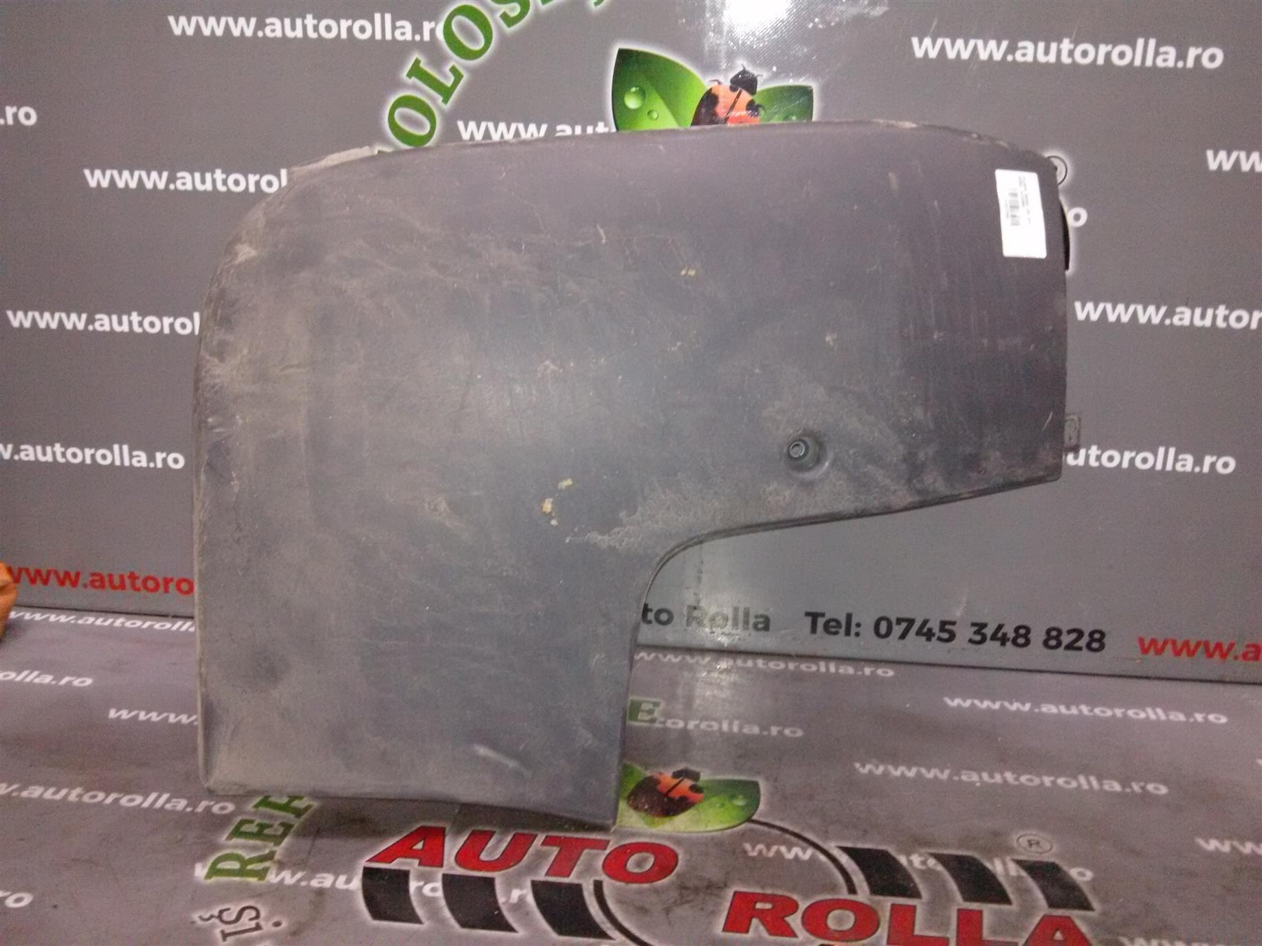 flaps bara dreapta spate Opel Vivaro, an 2010