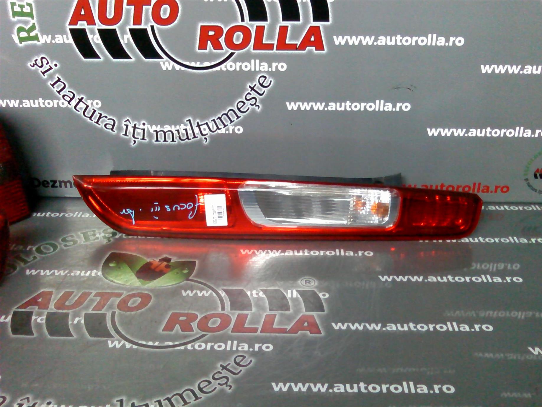 stop dreapta hatchback Ford Focus 2, an 2007