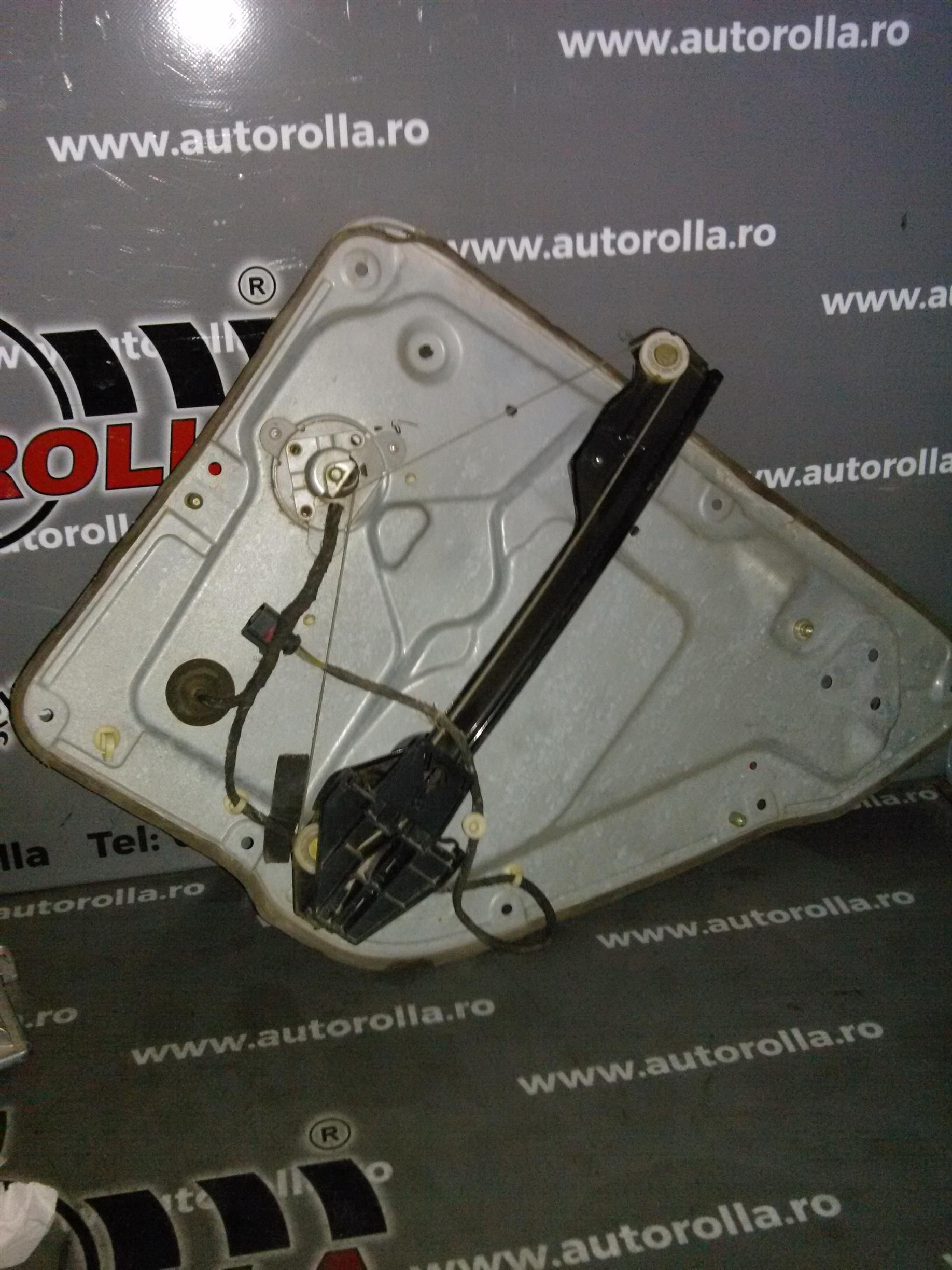 macara mecanica usa stanga spate Skoda Fabia, hatchback
