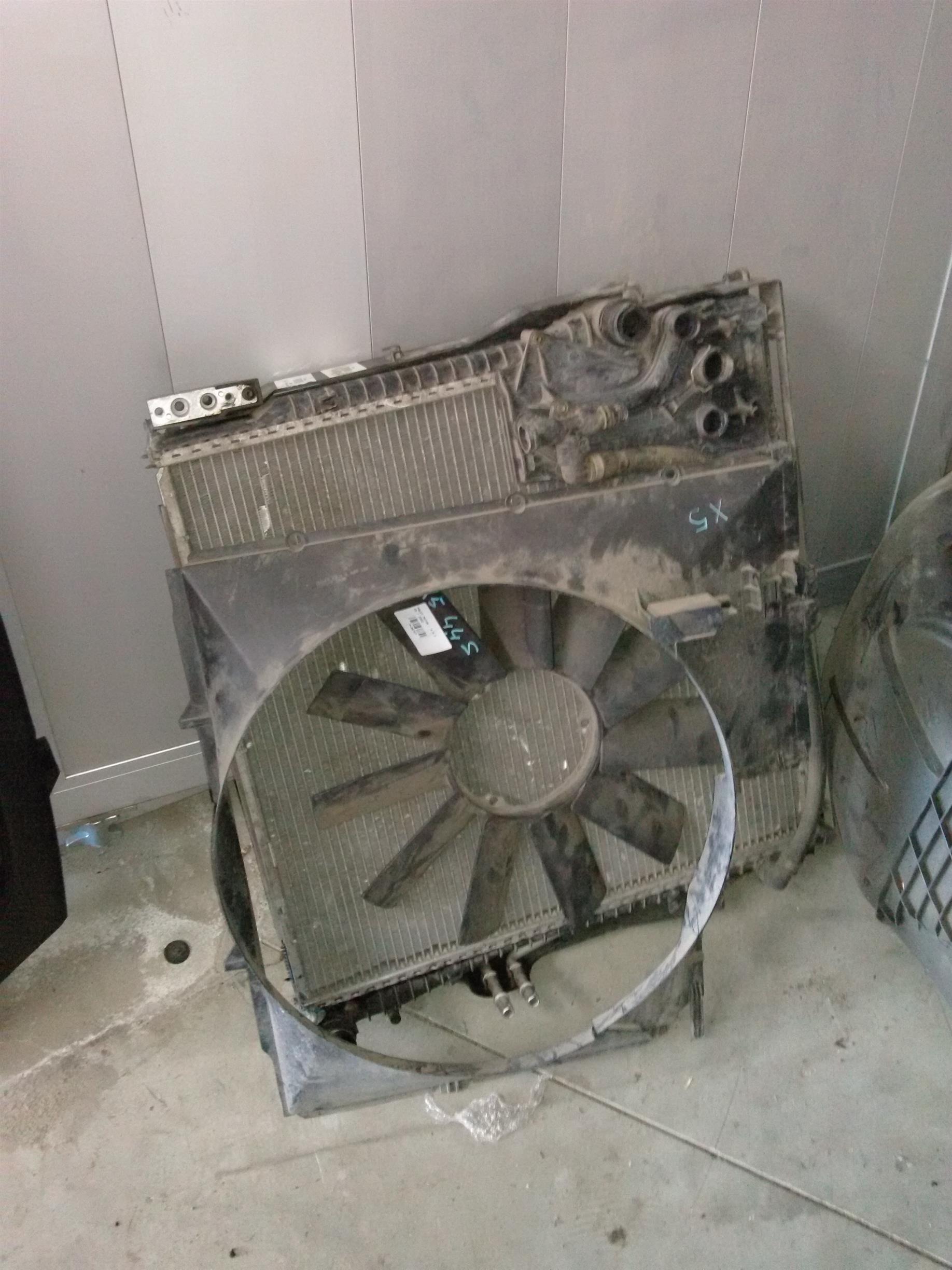 radiator ac BMW X5 E53, 4.4S an 2002