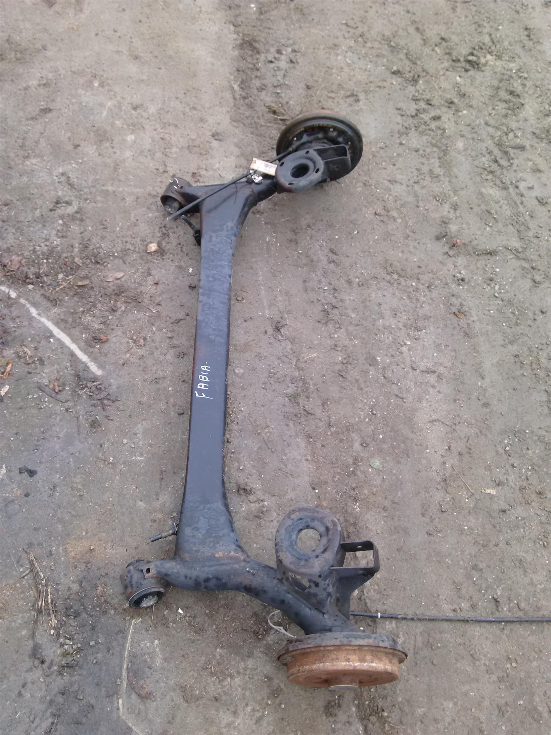 punte spate Skoda Fabia