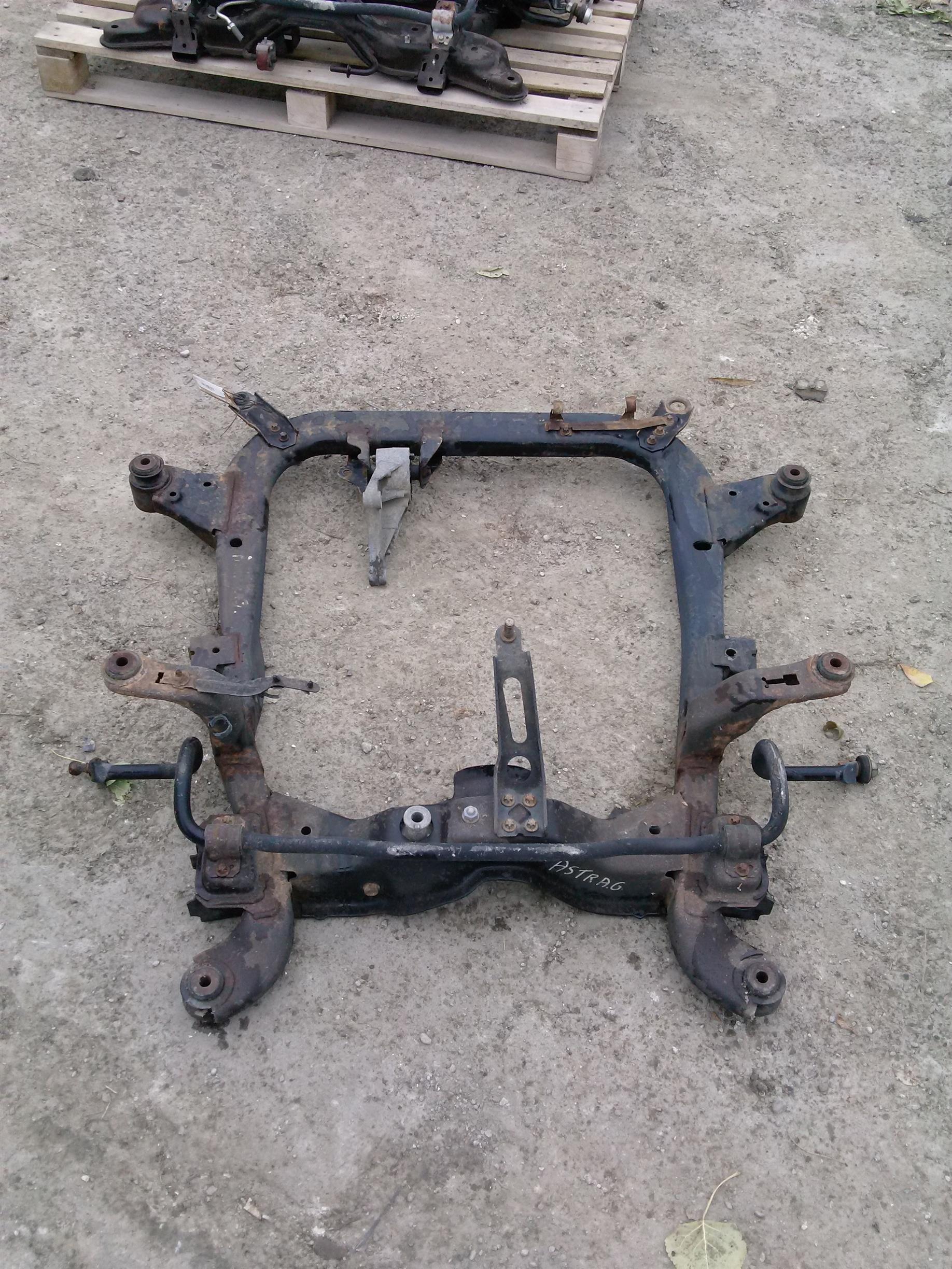 punte fata Opel Astra G